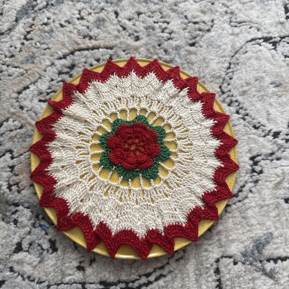 Vintage Hand Crocheted Kitchen Trivet And  Cover Doily Red/White Raised Rose